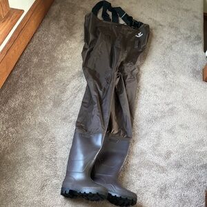 Hisea Chest Waders with Boots Fishing Suspender Pants